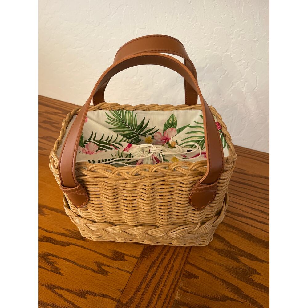 C&C California woven basket tote